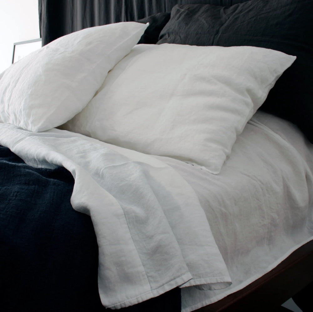 LINEN SHEETS SET of 4 pieces. France linen top sheet, fitted sheet and two pillowcases.