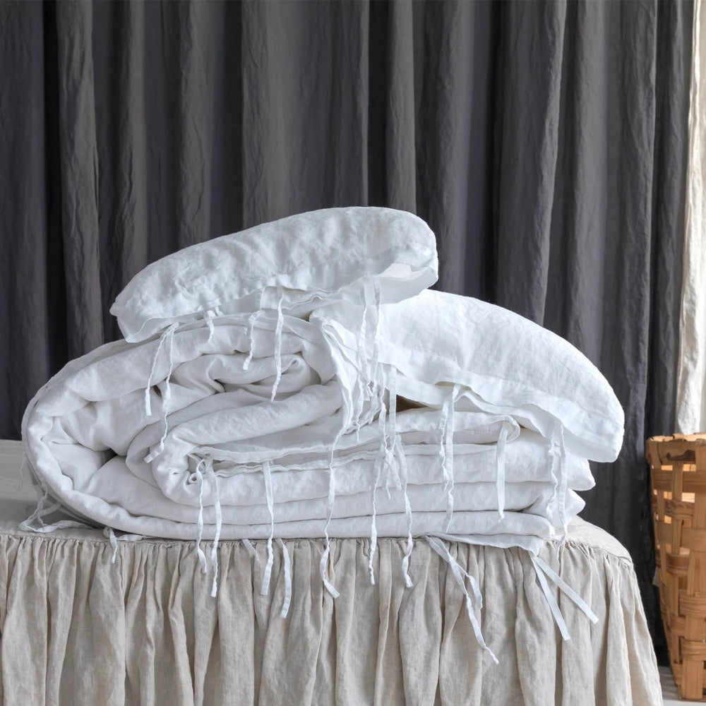 LINEN DUVET COVER set of duvet cover and pillowcases with ties. Pure French linen bedding set
